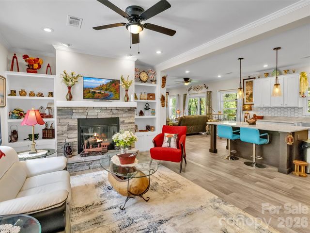 21 Swift Stream Lane, Waynesville, NC 28785