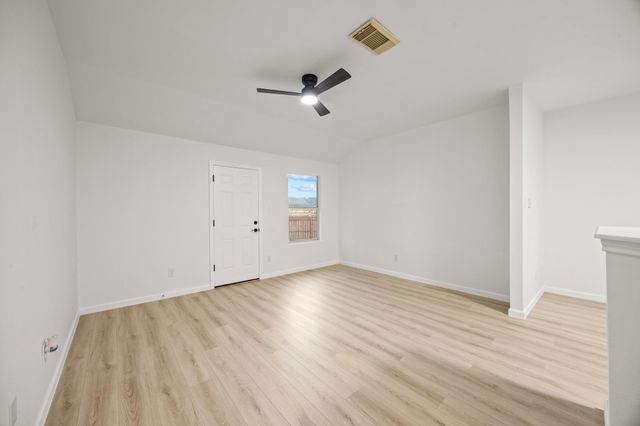 11732 Maybach DR, Del Valle, TX 78617