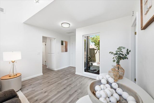 5643 Strawflower, San Jose, CA 95118