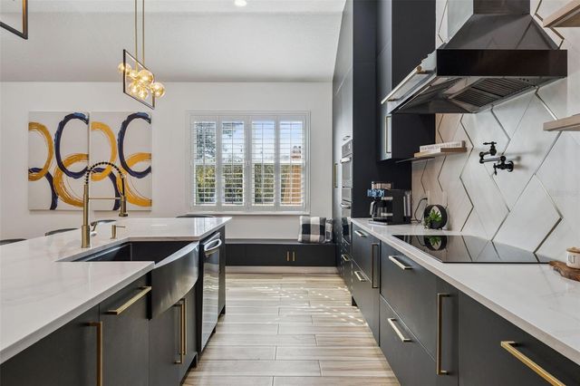 32345 WOLFS TRAIL, Sorrento, FL 32776