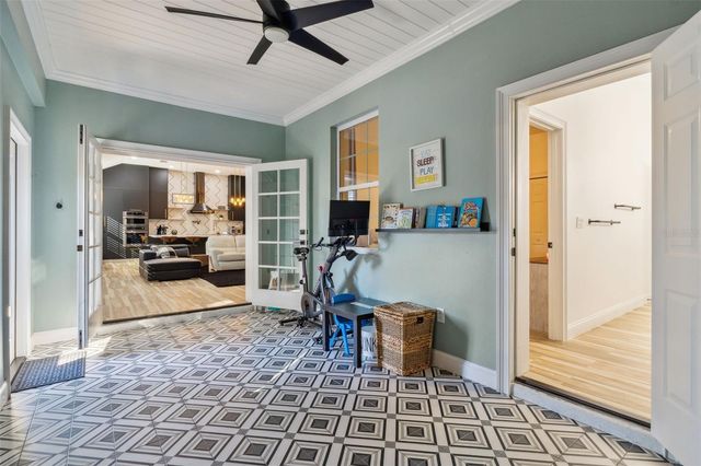 32345 WOLFS TRAIL, Sorrento, FL 32776