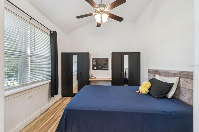 32345 WOLFS TRAIL, Sorrento, FL 32776