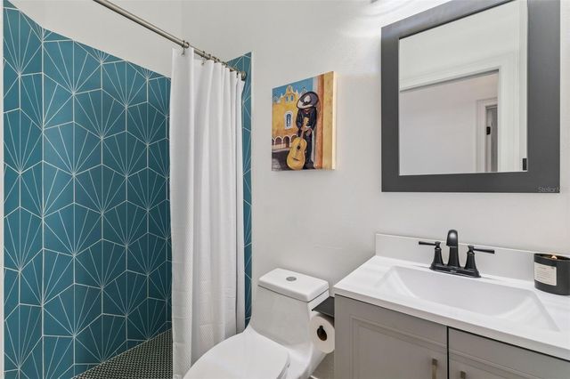 32345 WOLFS TRAIL, Sorrento, FL 32776