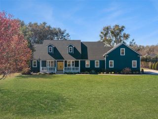 32345 WOLFS TRAIL, Sorrento, FL 32776