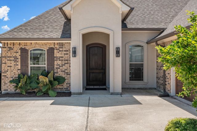 808 Durango Drive, Bossier City, LA 71111