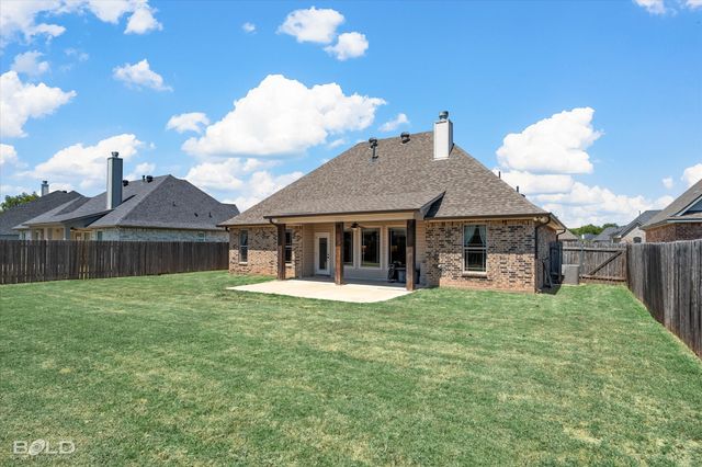 808 Durango Drive, Bossier City, LA 71111
