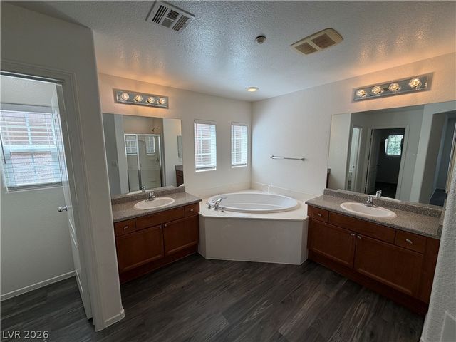 9033 Attractive Court, Las Vegas, NV 89149