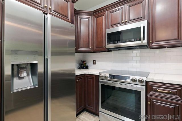 18523 Caminito Pasadero 354, San Diego, CA 92128