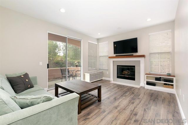 18523 Caminito Pasadero 354, San Diego, CA 92128