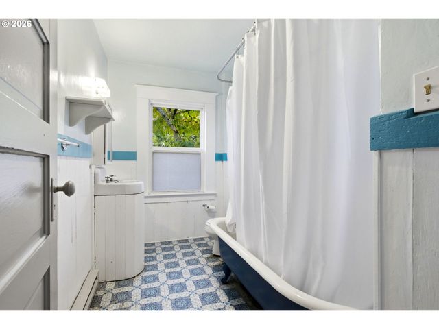1266 Se 47TH Ave, Portland, OR 97215