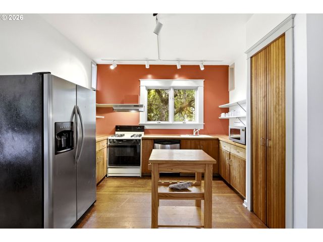 1266 Se 47TH Ave, Portland, OR 97215