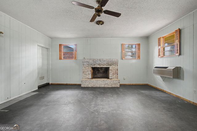 2620 Pine Valley Road, Albany, GA 31707