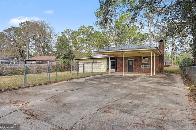 2620 Pine Valley Road, Albany, GA 31707