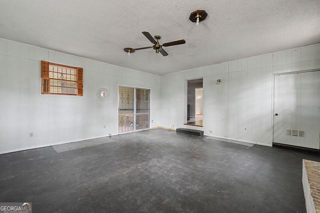 2620 Pine Valley Road, Albany, GA 31707