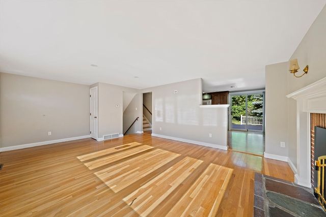 590 Liberty St, Braintree, MA 02184