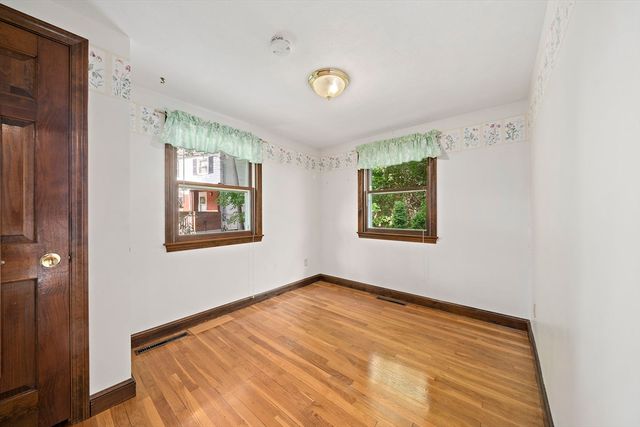 590 Liberty St, Braintree, MA 02184