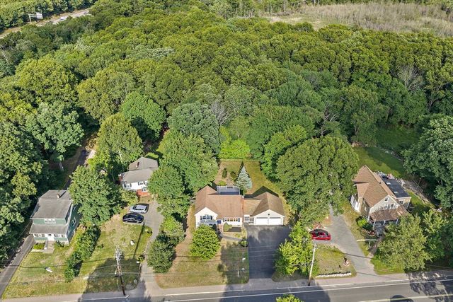590 Liberty St, Braintree, MA 02184