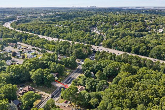 590 Liberty St, Braintree, MA 02184