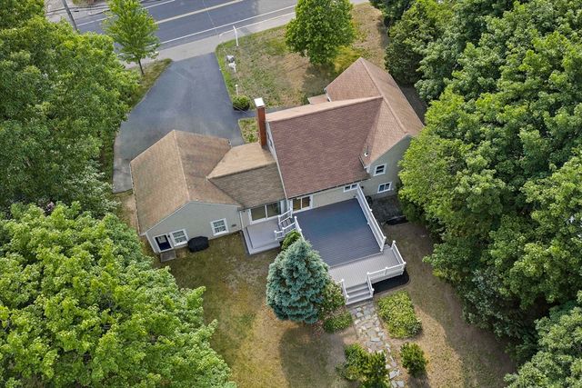 590 Liberty St, Braintree, MA 02184