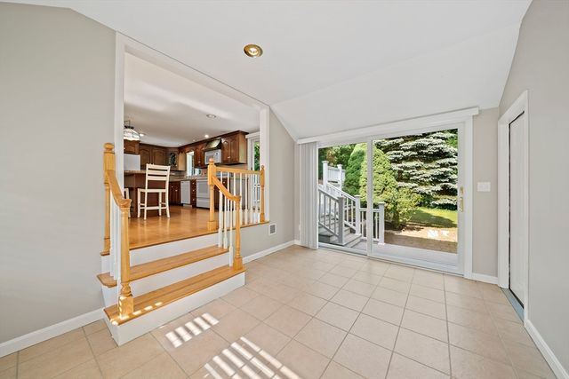 590 Liberty St, Braintree, MA 02184