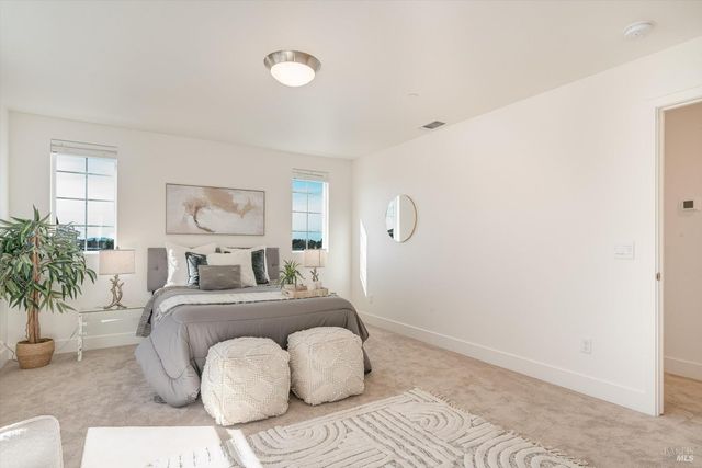 6054 Oxford Pl, Rohnert Park, CA 94928