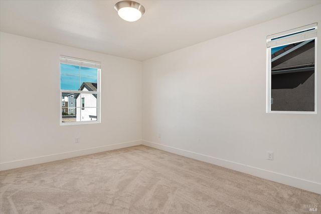 6054 Oxford Pl, Rohnert Park, CA 94928