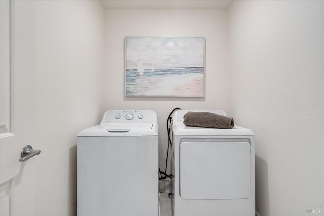 6054 Oxford Pl, Rohnert Park, CA 94928