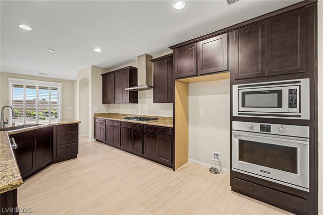 7270 Southern Magnolia Street, Las Vegas, NV 89149