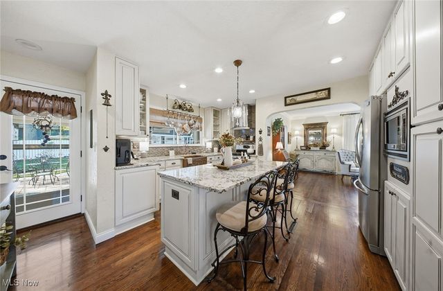 420 Woodland Avenue, Wadsworth, OH 44281