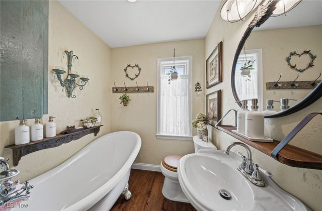 420 Woodland Avenue, Wadsworth, OH 44281