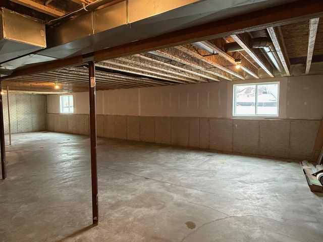 1549 Patton DRIVE, Hartford, WI 53027