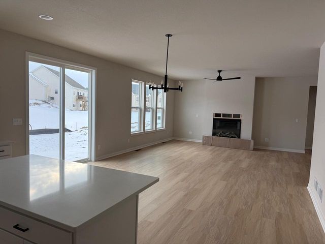 1549 Patton DRIVE, Hartford, WI 53027