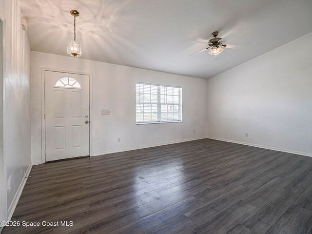 483 Melrose Lane, Sebastian, FL 32958