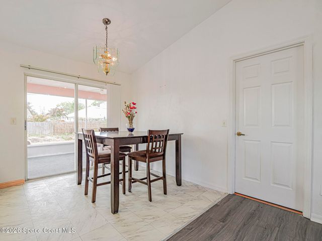 483 Melrose Lane, Sebastian, FL 32958