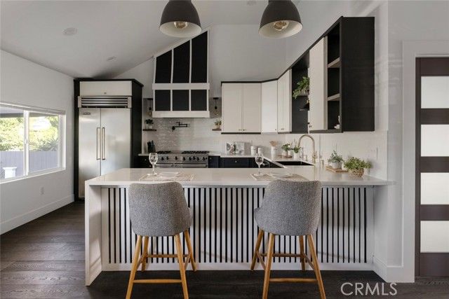 2842 W Avenue 33, Los Angeles, CA 90065