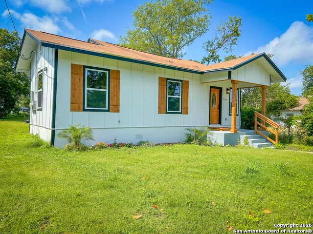 1114 Pasadena St, San Antonio, TX 78201