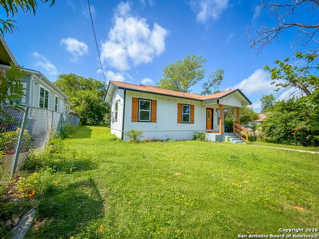 1114 Pasadena St, San Antonio, TX 78201