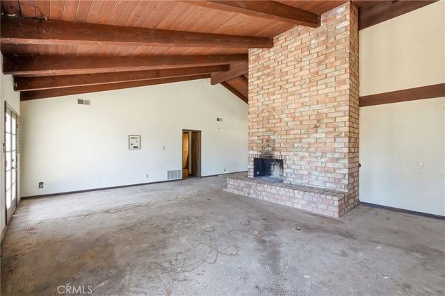 11560 Darling Road, Agua Dulce, CA 91390