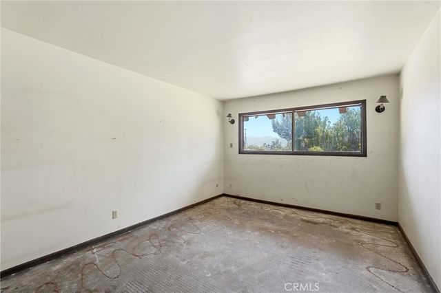 11560 Darling Road, Agua Dulce, CA 91390