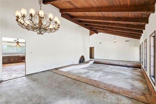 11560 Darling Road, Agua Dulce, CA 91390