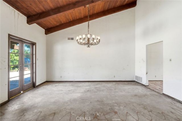 11560 Darling Road, Agua Dulce, CA 91390
