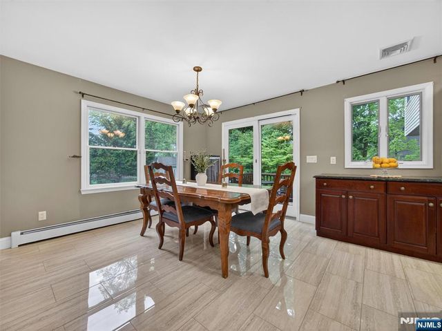 55 Canterbury Drive, Ramsey, NJ 07446