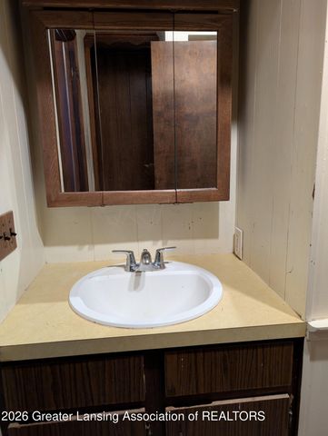 200 Dexter Road, Eaton Rapids, MI 48827