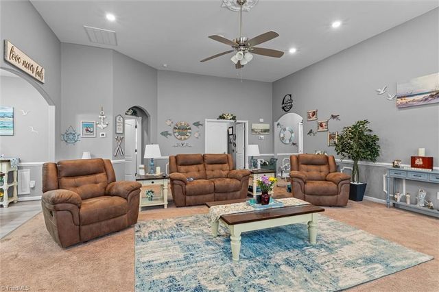3940 Muddy Creek Drive, Winston-salem, NC 27107