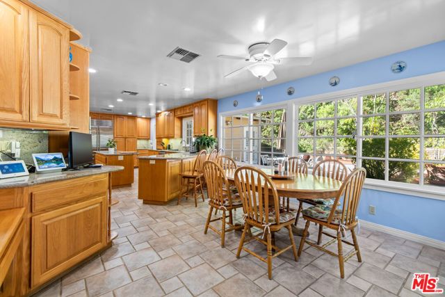 1702 Crater Lane, Los Angeles, CA 90077