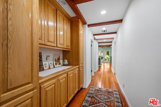 1702 Crater Lane, Los Angeles, CA 90077