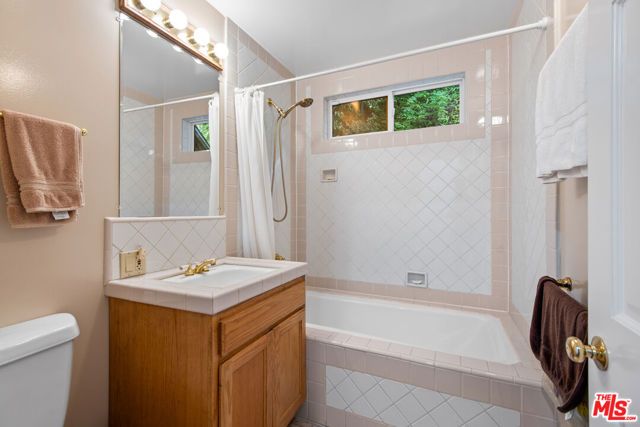 1702 Crater Lane, Los Angeles, CA 90077