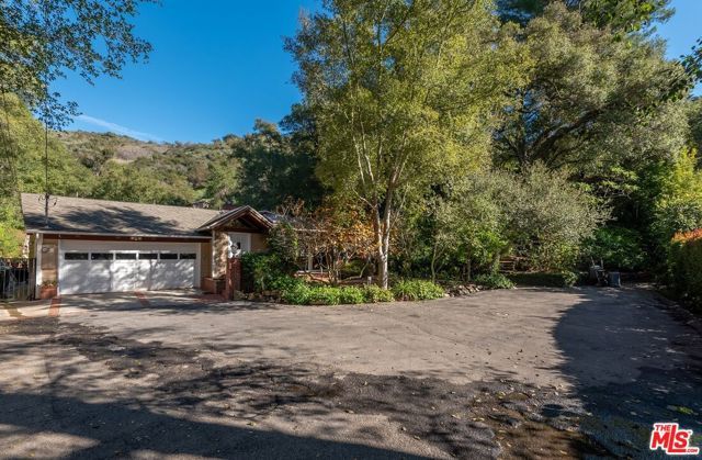 1702 Crater Lane, Los Angeles, CA 90077