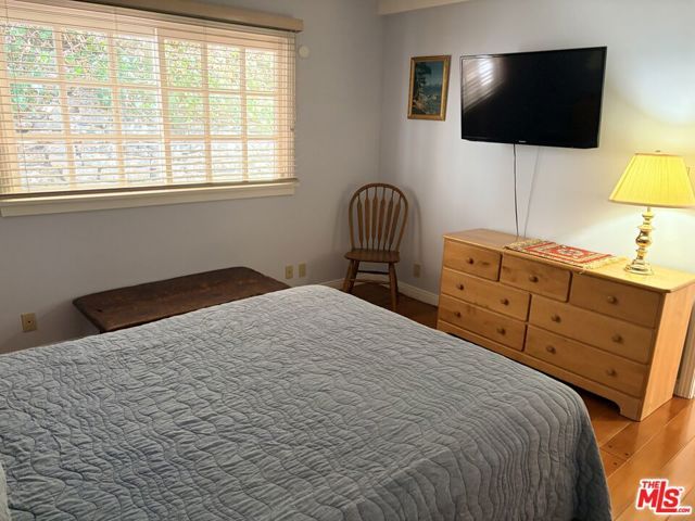 1702 Crater Lane, Los Angeles, CA 90077