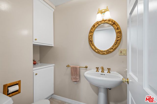1702 Crater Lane, Los Angeles, CA 90077